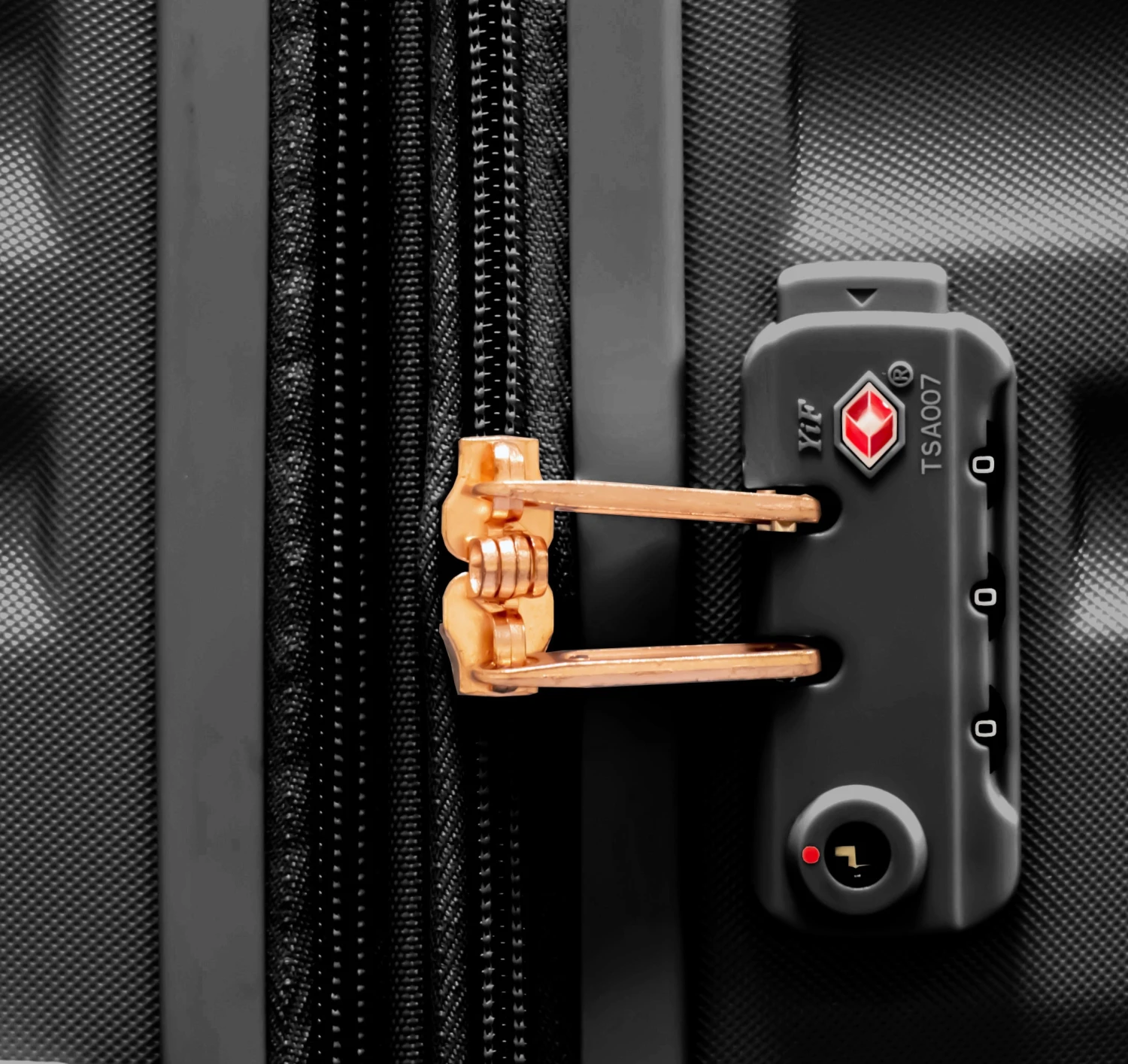 Delsey Paris Alexis Lightweight Expandable Hardside 29" Spinner Large Luggage 3 Delsey Paris Alexis Lightweight Expandable Hardside 29" Spinner Large Luggage - Image 3