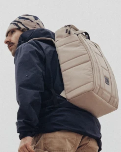 D_b_ Hugger Backpack 20L 32 D_b_ Hugger Backpack 20L -Selected Fashion Bags Store 353e02660b45e559ad3f27eb63c35458f4ae4799d48778799d105b5449a866c9