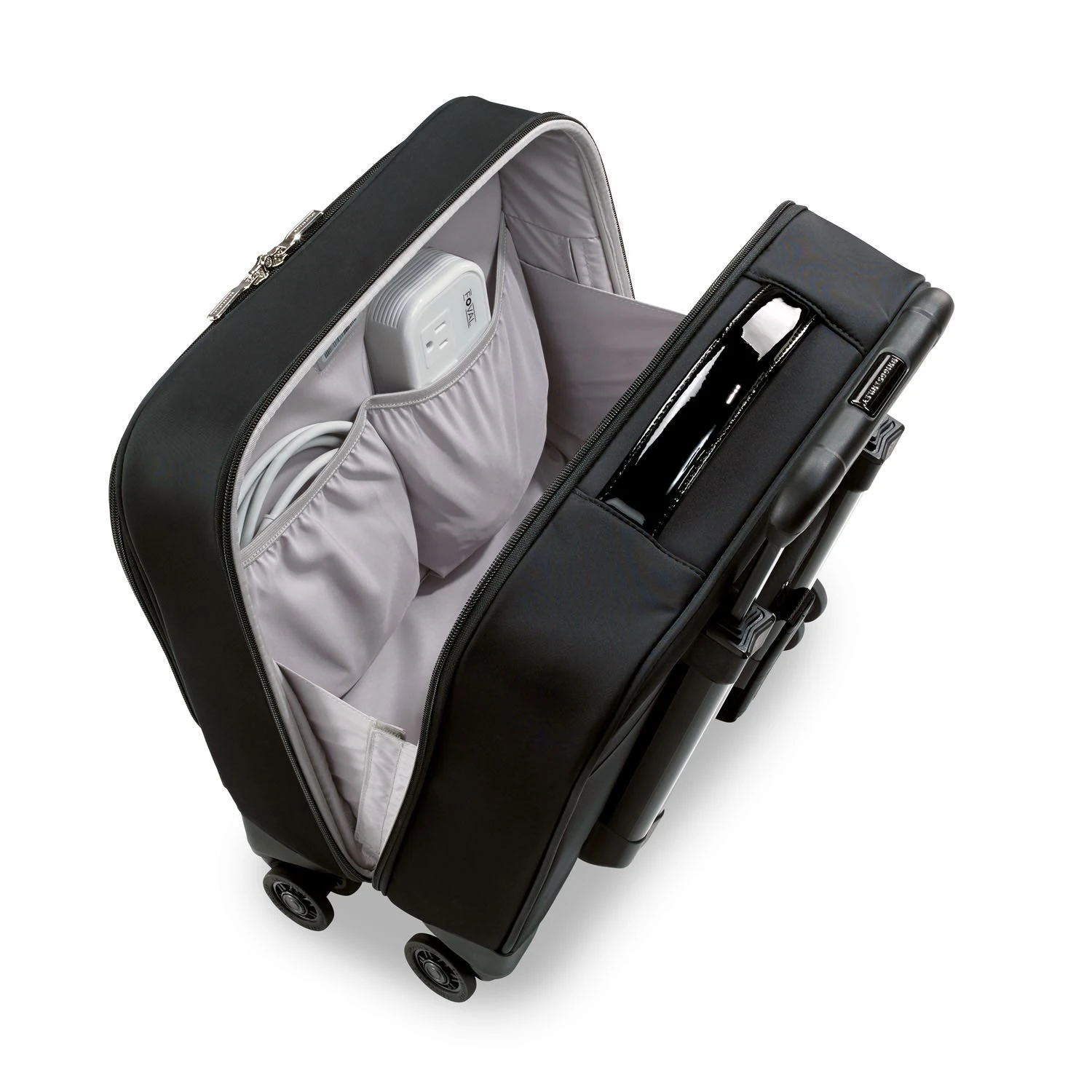 Briggs & Riley Sympatico Rolling Cabin Bag 5 Briggs & Riley Sympatico Rolling Cabin Bag - Image 5