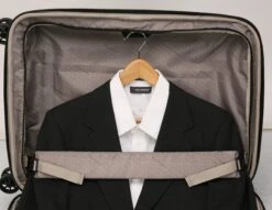 Mulholland Drive 17" 4W Expand Wheelaboard -Selected Fashion Bags Store 45064b9896cd519fd7ce99bda556488dc7b42a2c3589d018cb8b4f594eb78a07 d482acea 0974 4572 8a0c 387bf53b9c17