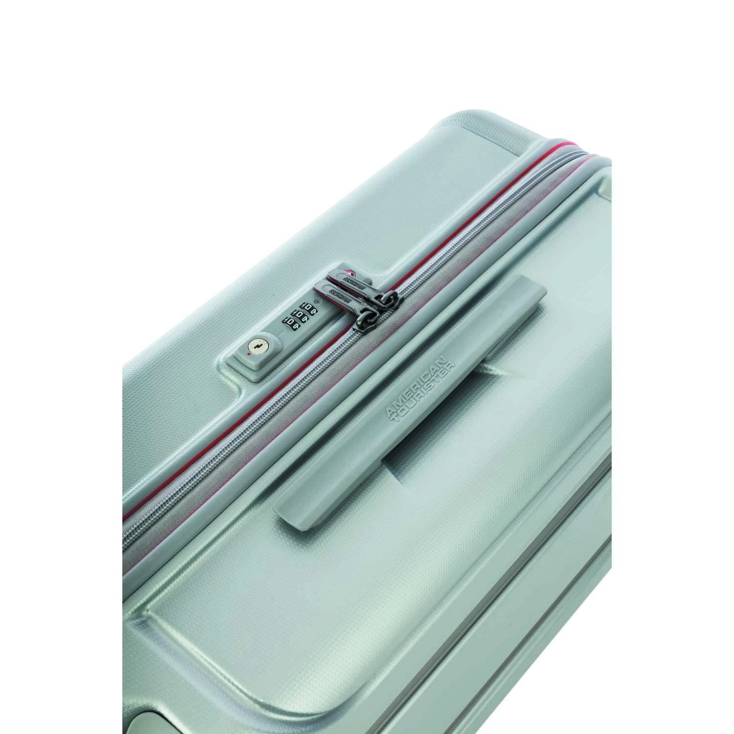 American Tourister Technum 20" Spinner Carry-On Luggage 8 American Tourister Technum 20" Spinner Carry-On Luggage - Image 8