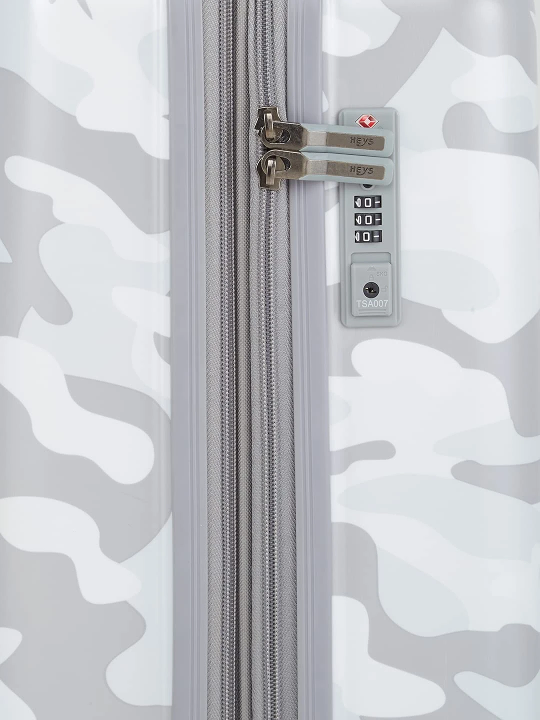 Heys Camo 21" Carry On Spinner Luggage 2 Heys Camo 21" Carry On Spinner Luggage - Image 2