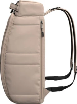 D_b_ Hugger Backpack 20L 22 D_b_ Hugger Backpack 20L -Selected Fashion Bags Store 62fe17a36e60b692c5bafbfa9ac32245153d59d6e2d71764817b559379ca7482