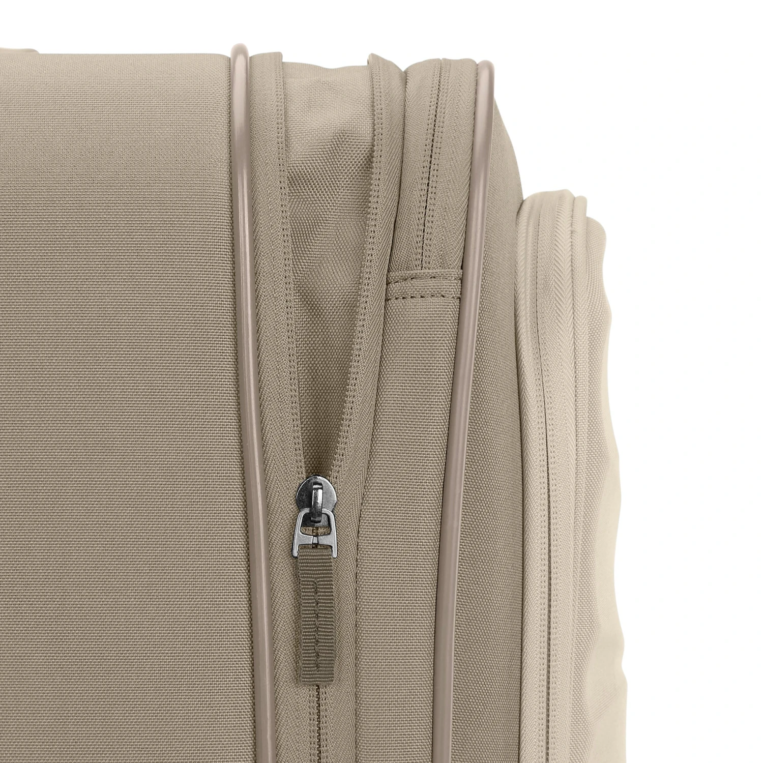 American Tourister Cascade Softside Lightweight Spinner Luggage 8 American Tourister Cascade Softside Lightweight Spinner Luggage - Image 8