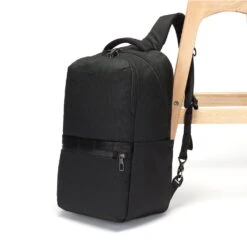 Pacsafe Metrosafe X 25L Backpack -Selected Fashion Bags Store 962bd4b380c9a37dbaa5a428e65eab7f7eed628e58b2a20a3efb12e172f1cafa