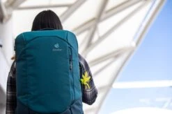 Deuter Aviant Carry On 28 SL -Selected Fashion Bags Store ae77f0f72b1c5818ed4b75ea2d7e8bbe3ff46da76257a398219707909250c003