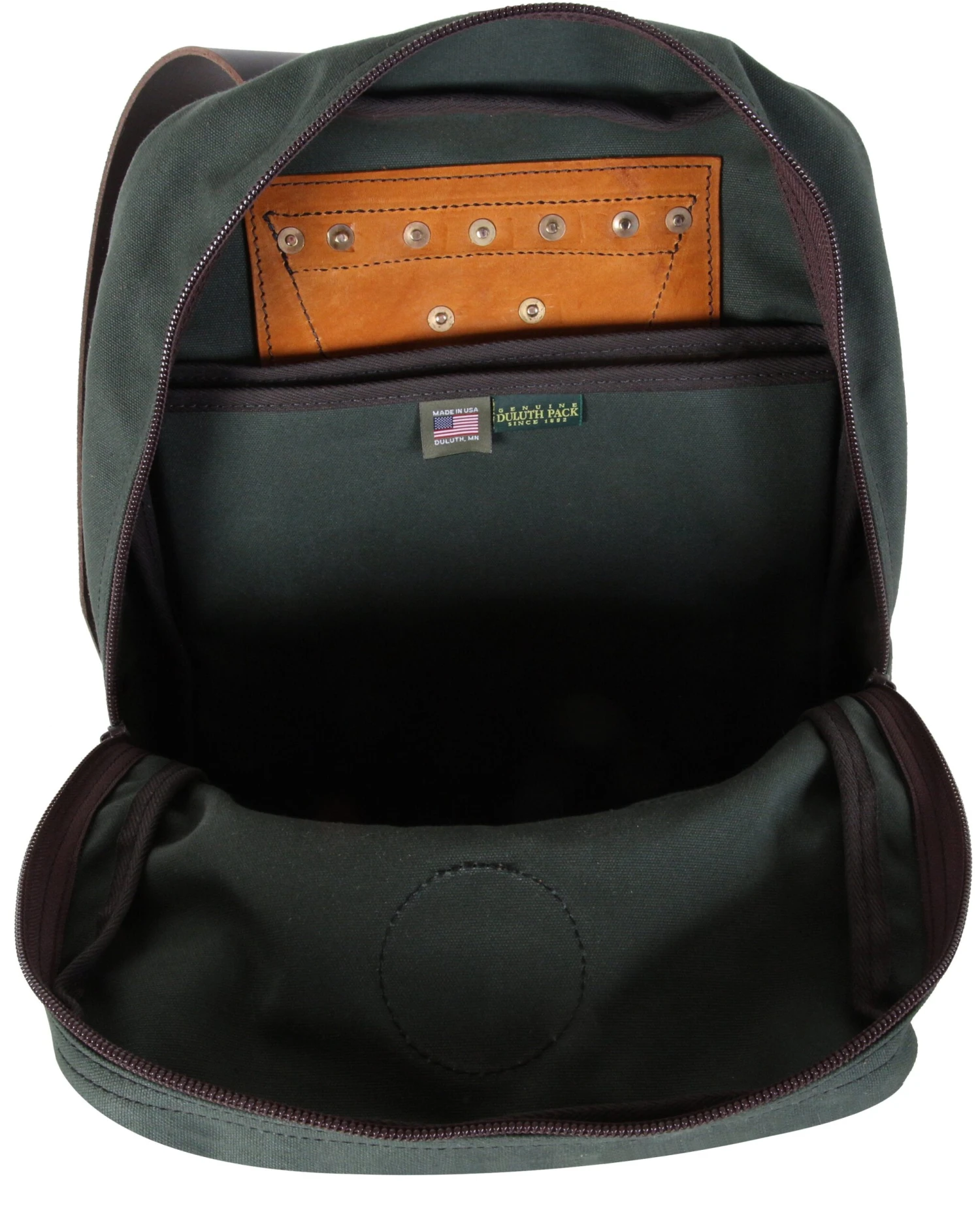 Duluth Pack Deluxe Laptop Backpack 3 Duluth Pack Deluxe Laptop Backpack - Image 3