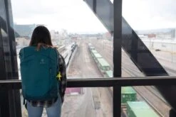 Deuter Aviant Carry On 28 SL -Selected Fashion Bags Store f65a5ef6185deffebd8004e8d93ec113b5f74d96cc4b1e6e1beddf0d9498a6c5